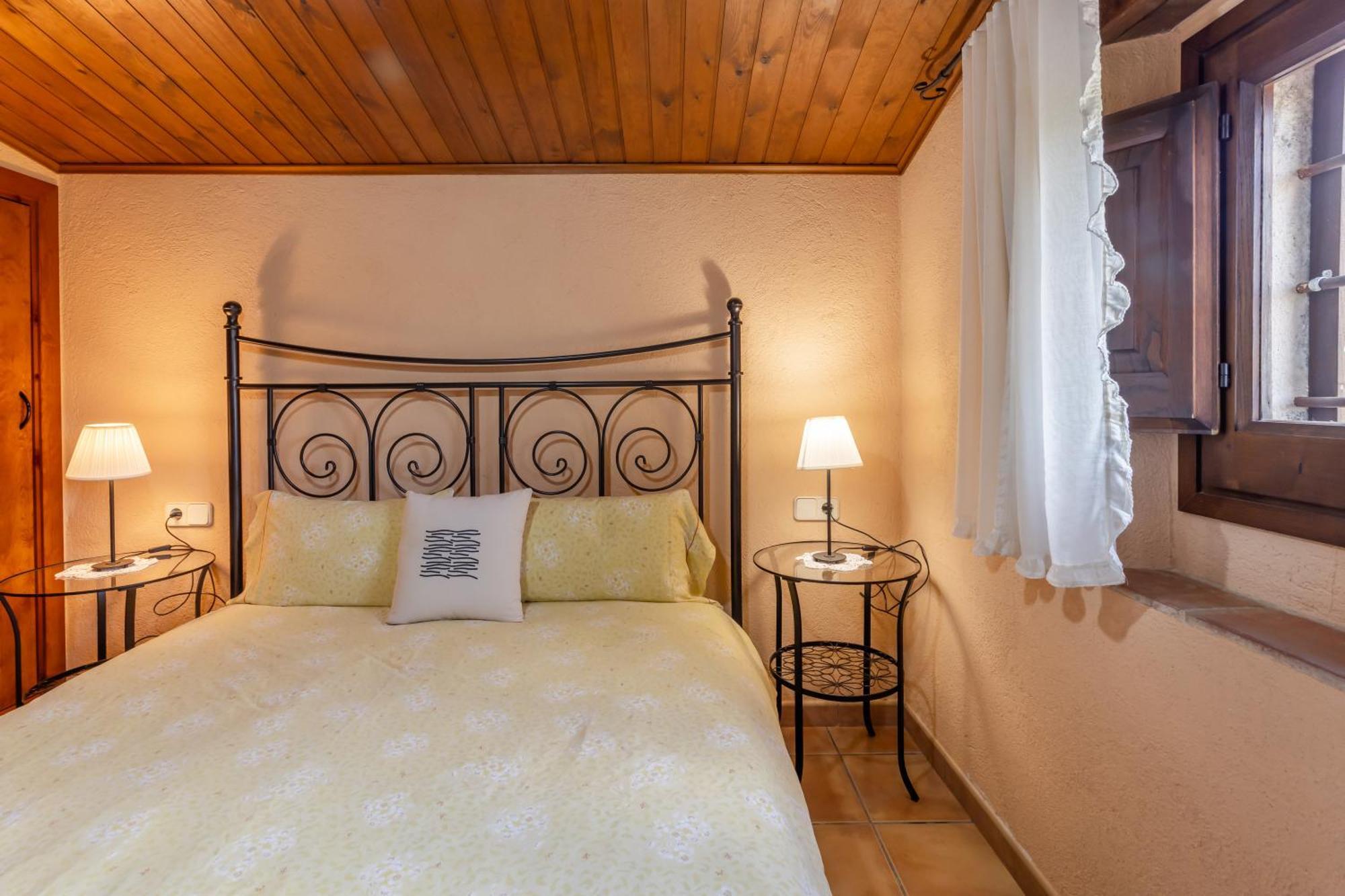 La Pahissa De Can Abras Casa Rural Girona Exteriör bild